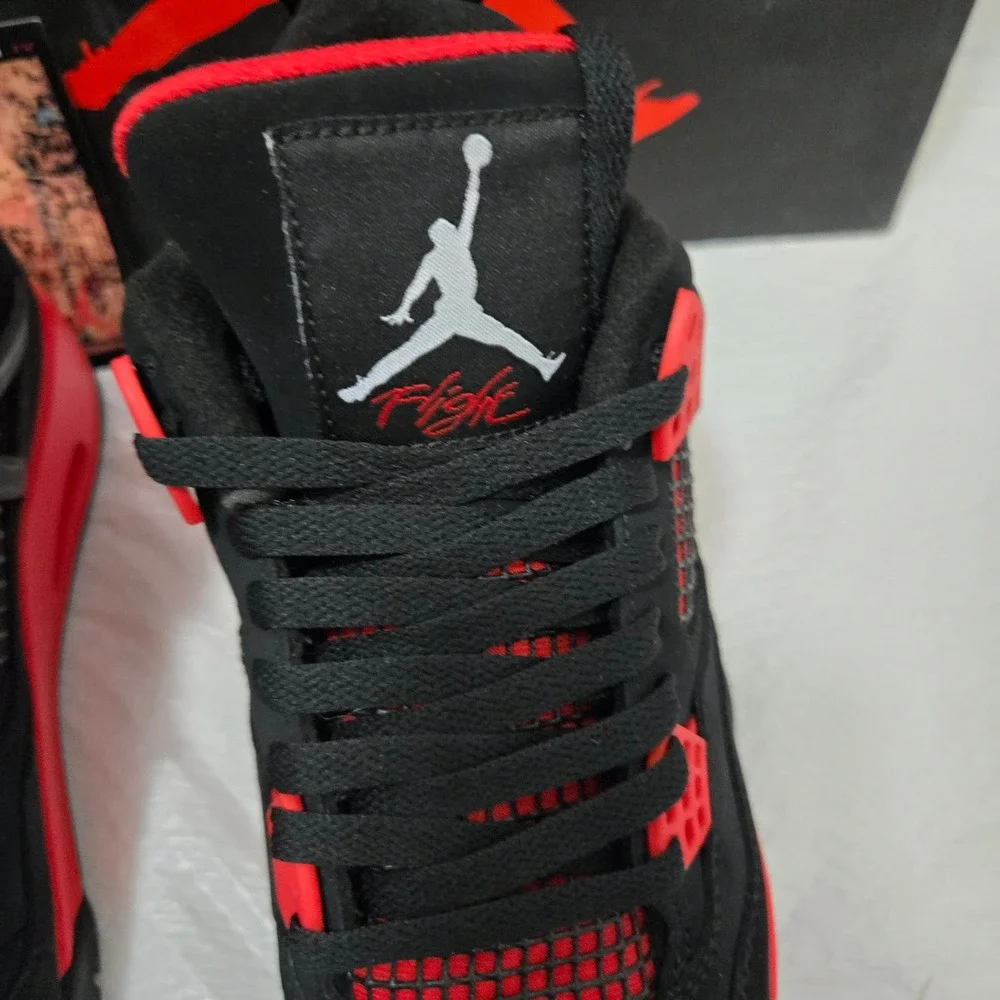 Air Jordan 4 Retro Red Thunder Black Crimson CT8527-016 Mens Size 8